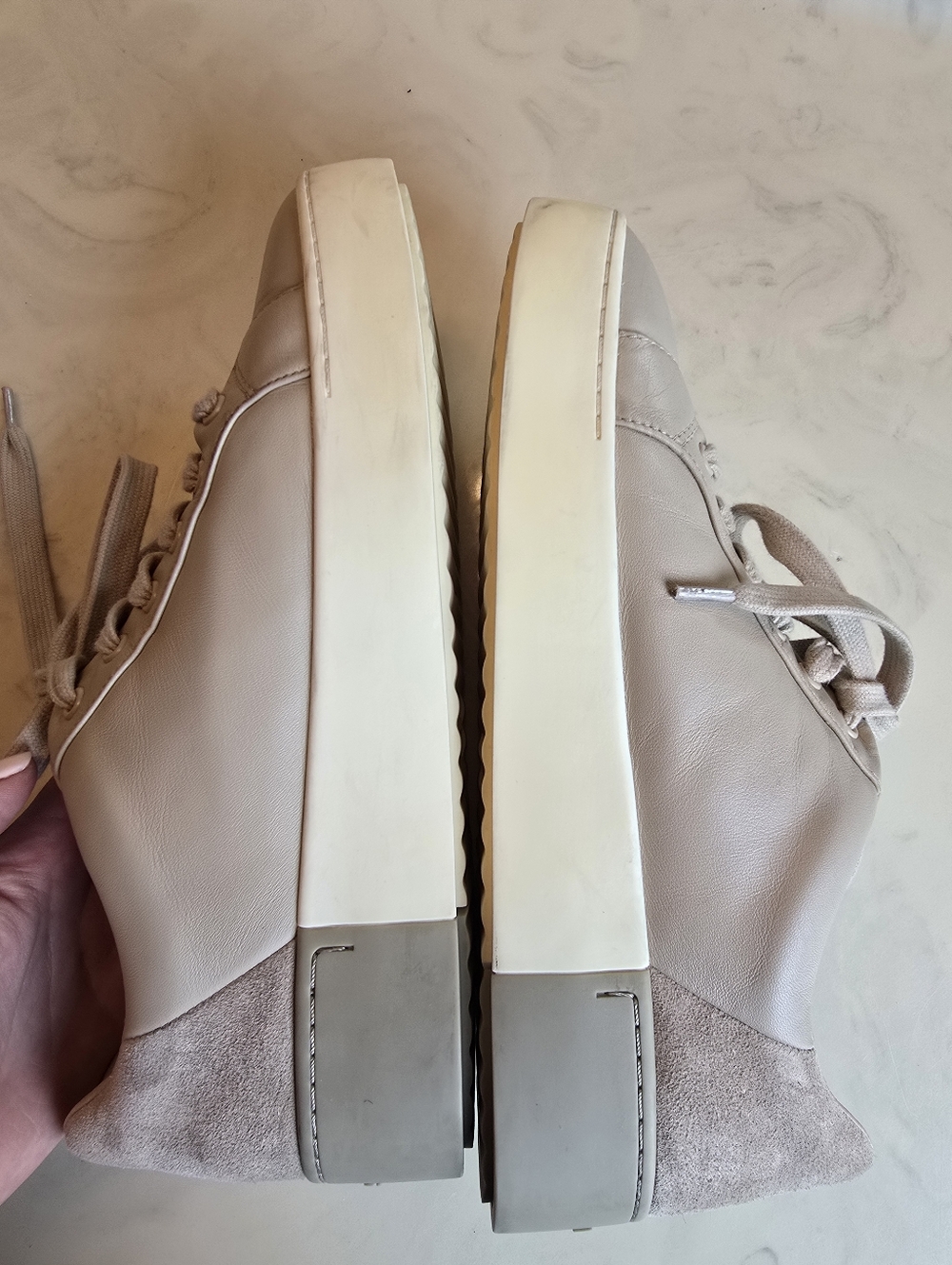 Vince Bensley mixed leather low top sneakers size 9 - Picture 5 of 11